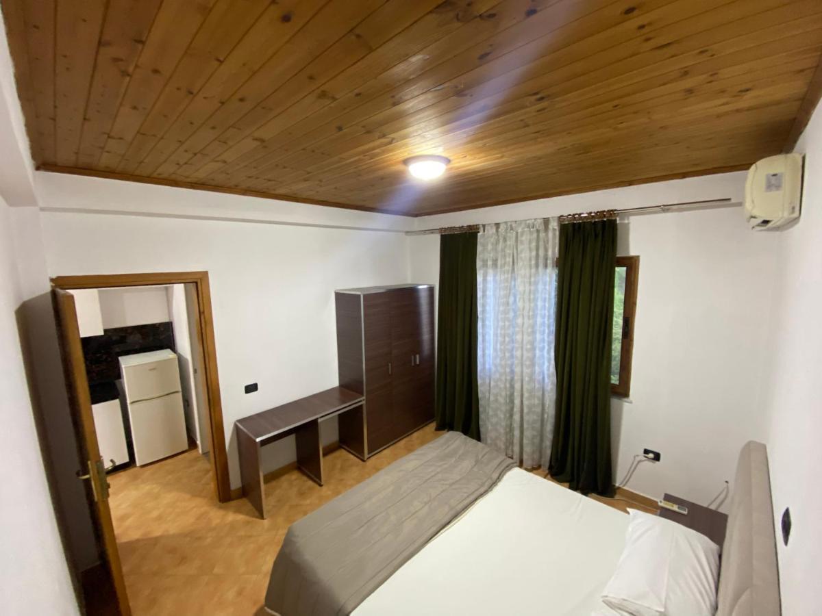 Hotel Garden Villa Ardo Golem  Luaran gambar